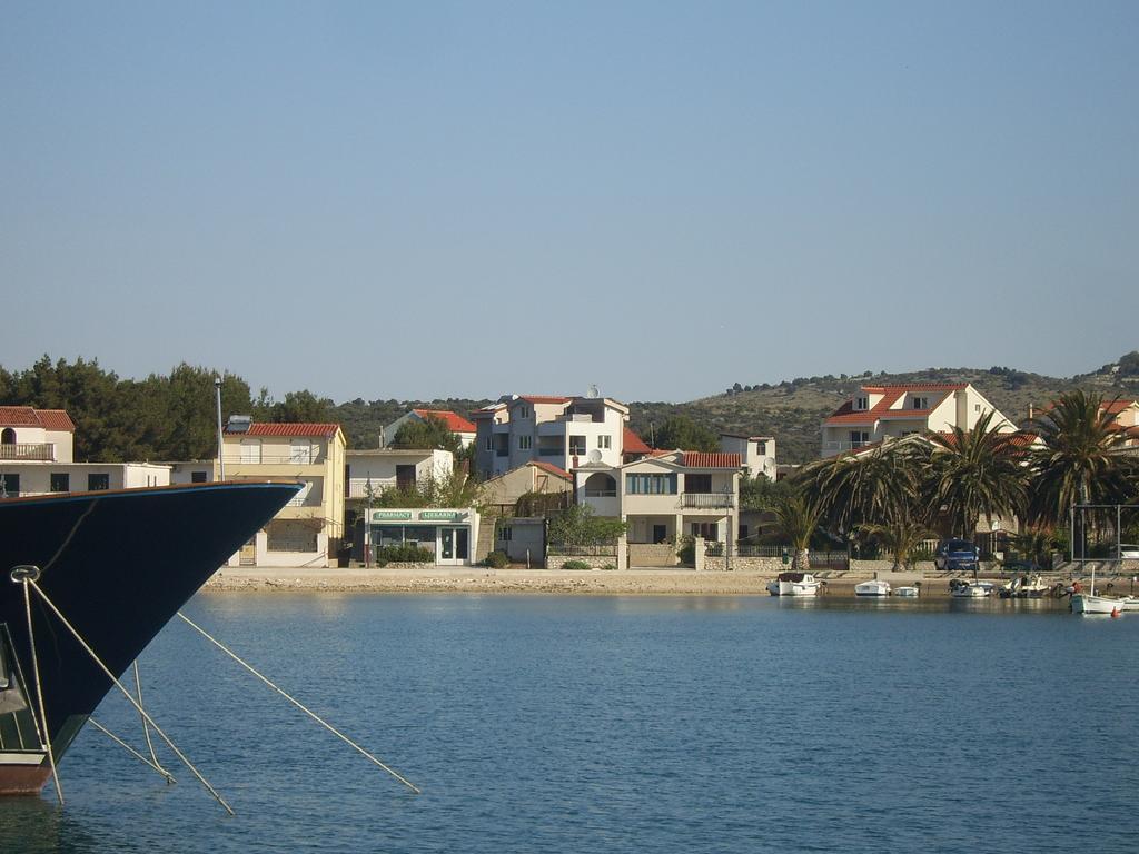 Apartments Villa Erik Rogoznica  Dış mekan fotoğraf