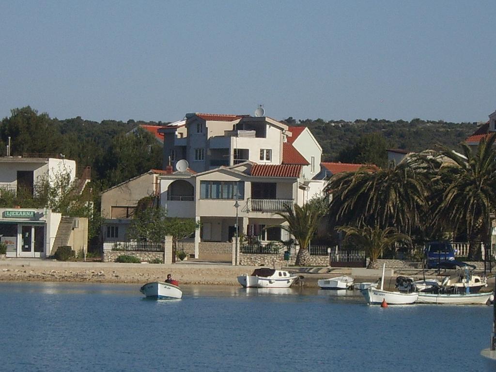 Apartments Villa Erik Rogoznica  Dış mekan fotoğraf